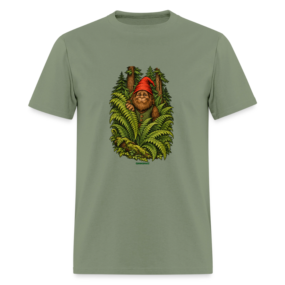 Gnomefoot in Ferns Men's T-Shirt - military green