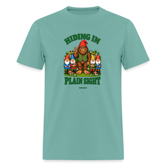 Hiding In Plain Sight Gnomefoot Men's T-Shirt - aquatic
