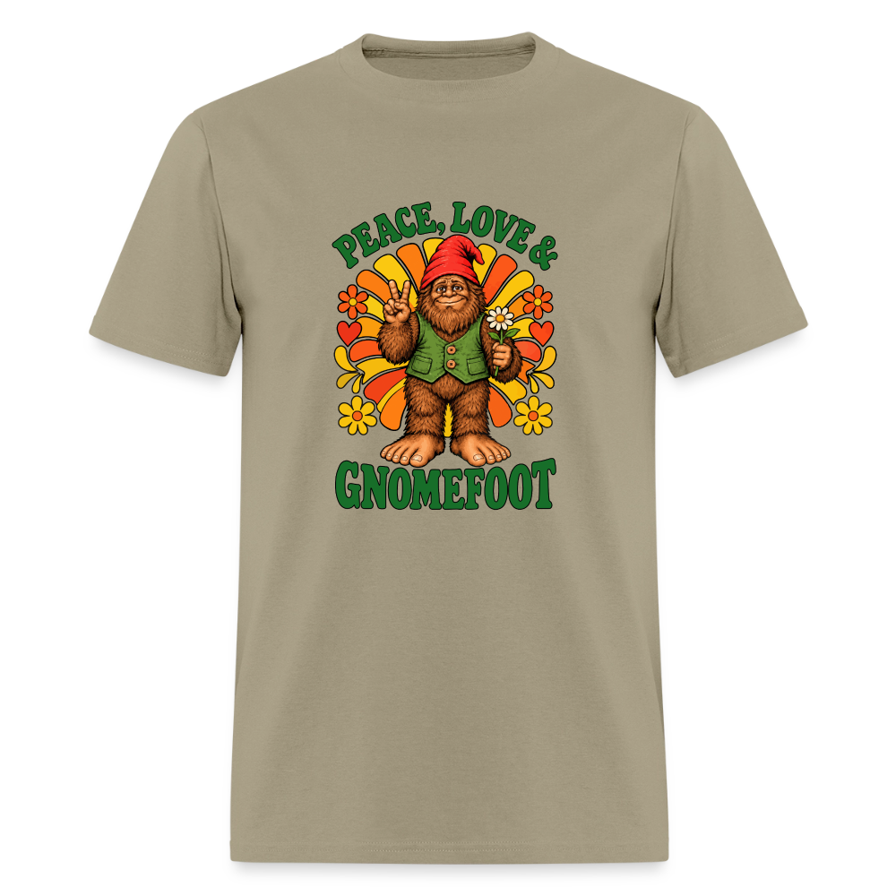 Peace Love and Gnomefoot Men's T-Shirt - khaki