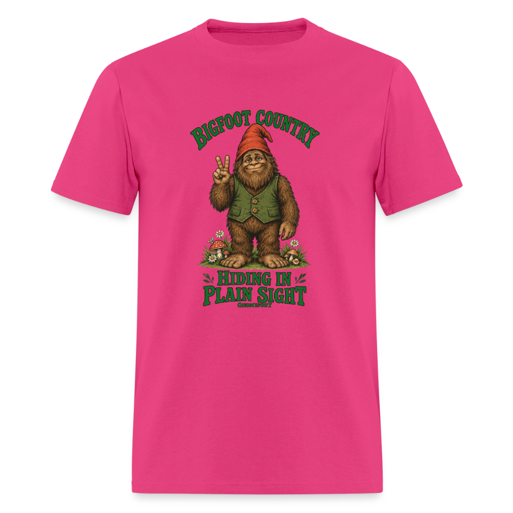 Bigfoot Country Hiding in Plain Sight Gnomefoot Men's T-Shirt - fuchsia