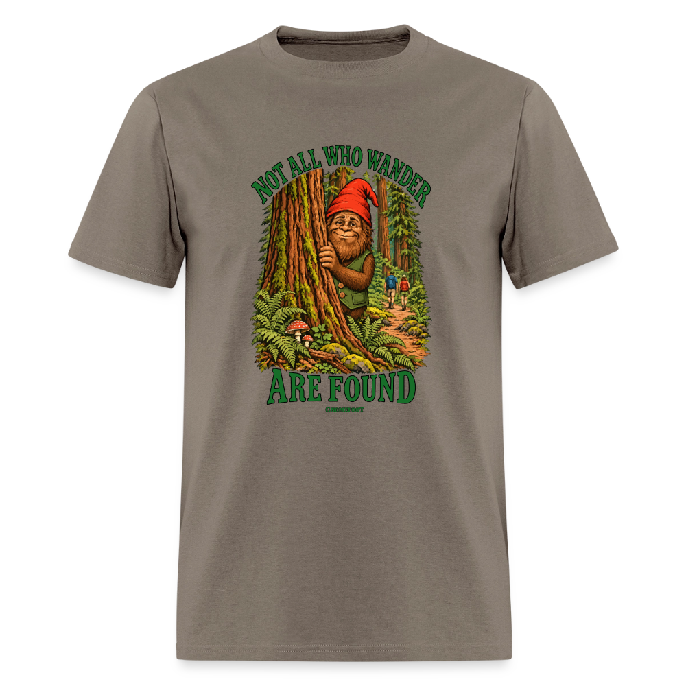 Not All Who Wander Are Found Gnomefoot Men's T-Shirt - safari