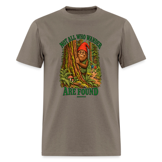 Not All Who Wander Are Found Gnomefoot Men's T-Shirt - safari